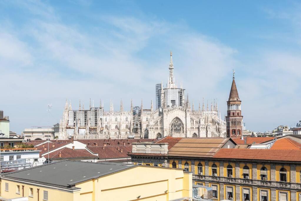 Bilocale Vista Sul Duomo Di Milano Appartement Buitenkant foto